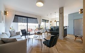 Beach Apartments Tlv